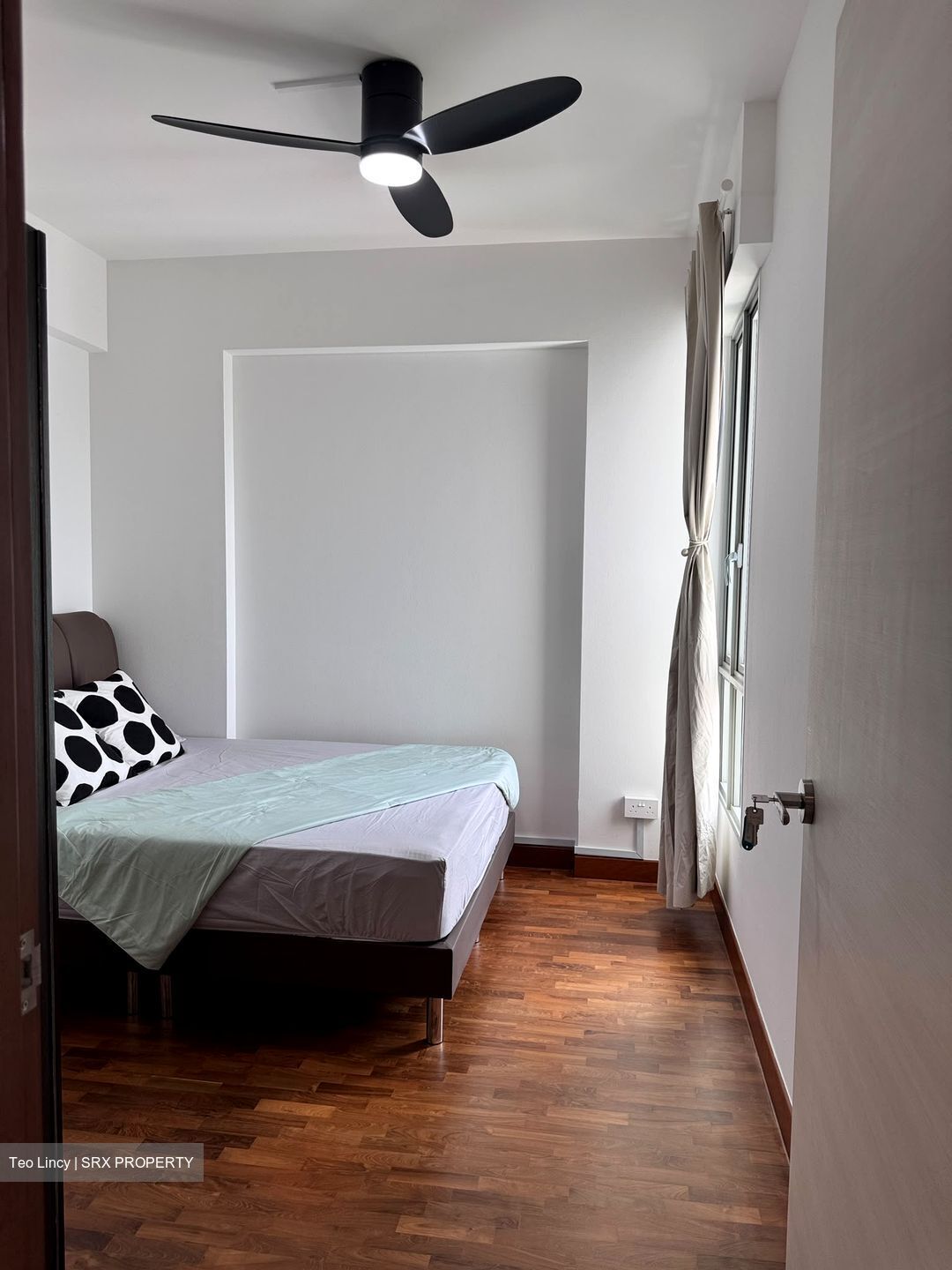 Whitewater (D18), Condominium #626442311